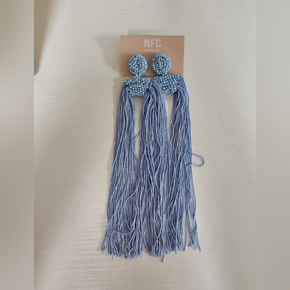 Nwt new friend company‎ earrings